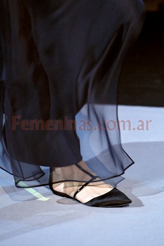 Calzado bajo moda verano 2012 Giorgio Armani d